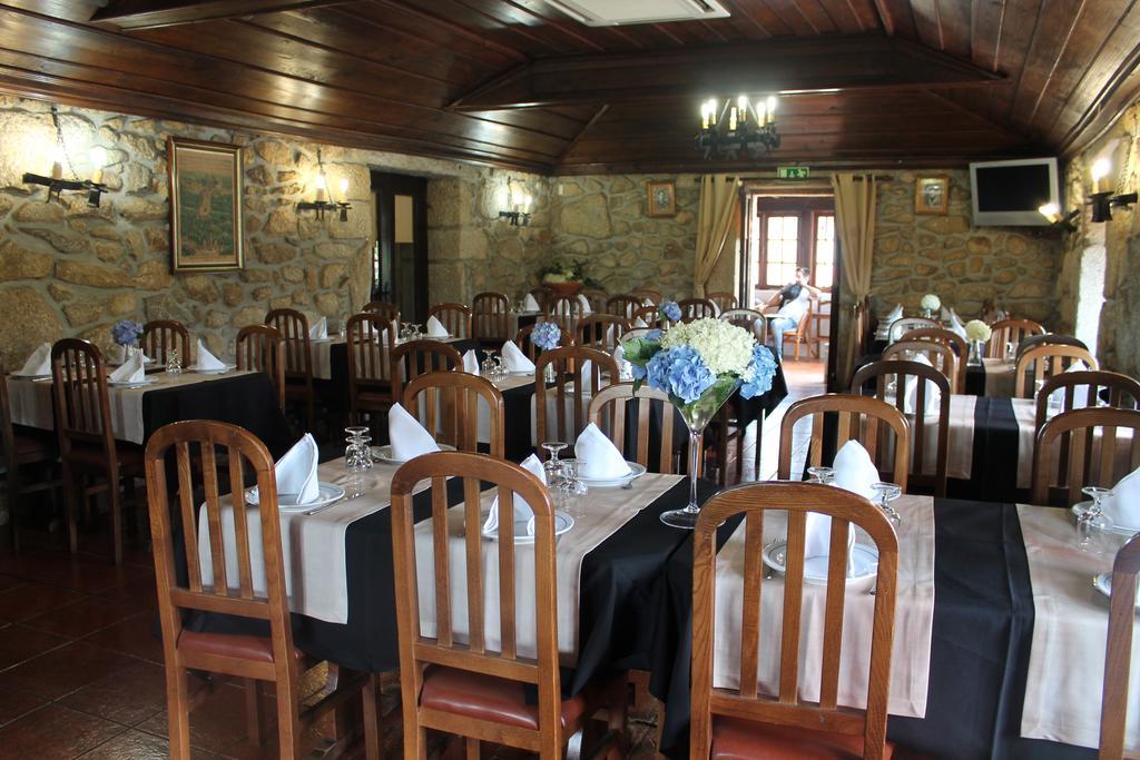 Отель Restaurante Abba Повуа-ди-Ланьозу Экстерьер фото